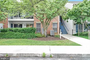 5401 Oxford Dr, Mechanicsburg, PA 17055 - Photo 1