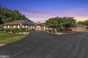 253 Brindle Rd, Mechanicsburg, PA 17050 - Photo 1