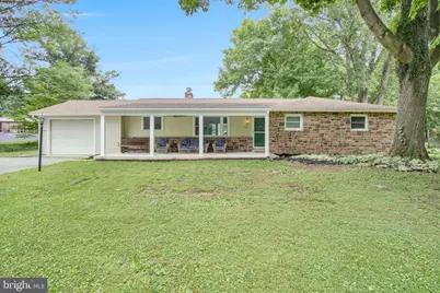 1003 Rockledge Drive, Carlisle, PA 17015 - Photo 2