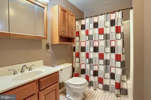 2712 Lisburn Rd, Camp Hill, PA 17011 - Photo 20