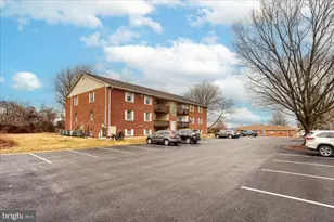 2712 Lisburn Rd, Camp Hill, PA 17011 - Photo 2