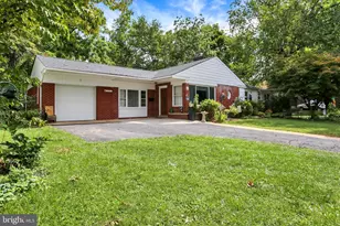 1701 Warren St, New Cumberland, PA 17070 - Photo 2