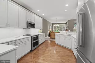 12 Crain Cir, Lemoyne, PA 17043 - Photo 8