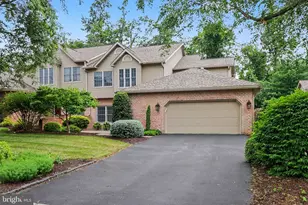 12 Crain Cir, Lemoyne, PA 17043 - Photo 1