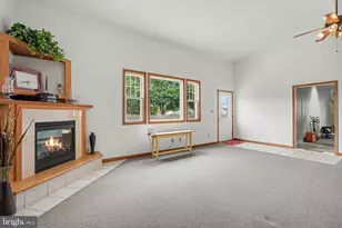 924 W Trindle Rd, Mechanicsburg, PA 17055 - Photo 6