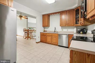 924 W Trindle Road, Mechanicsburg, PA 17055 - Photo 12
