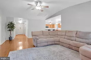 42 Ridge Ave, Carlisle, PA 17013 - Photo 4