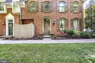 14 Kensington Square, Mechanicsburg, PA 17050 - Photo 4
