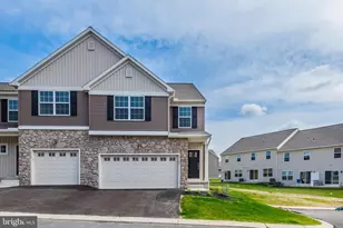 1714 Shady Ln, Mechanicsburg, PA 17055 - Photo 1
