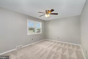 501 Allenview Dr, Mechanicsburg, PA 17055 - Photo 12