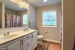 304 Lexington Ln, Shippensburg, PA 17257 - Photo 16