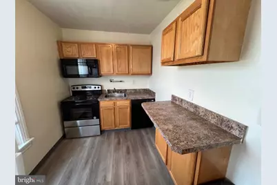 116 S Front Street #3, Wormleysburg, PA 17043 - Photo 4