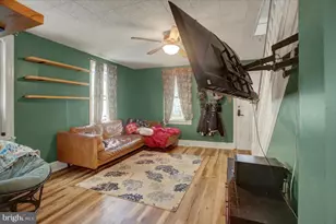 323 E Garfield St, Shippensburg, PA 17257 - Photo 6