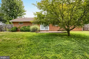 26 Amherst Dr, Camp Hill, PA 17011 - Photo 34