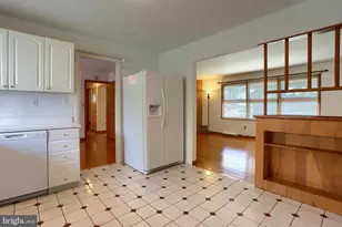 26 Amherst Dr, Camp Hill, PA 17011 - Photo 14