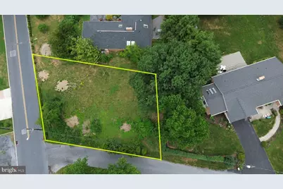 200 Garrett Lane, Camp Hill, PA 17011 - Photo 2