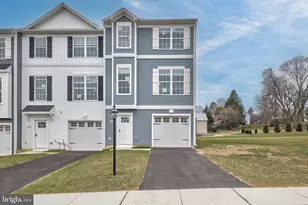 2056 Ter Vw Ln, Mechanicsburg, PA 17055 - Photo 1