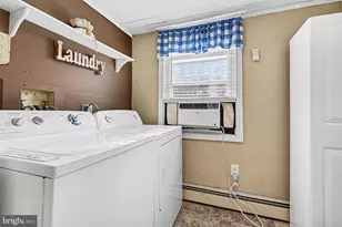 120 E North St, Carlisle, PA 17013 - Photo 18