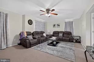 6421 Creekbend Dr, Mechanicsburg, PA 17050 - Photo 14