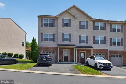 6421 Creekbend Drive, Mechanicsburg, PA 17050 - Photo 2