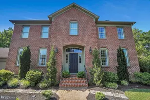 3609 Horsham Dr, Mechanicsburg, PA 17050 - Photo 2