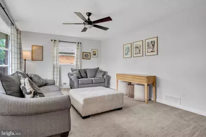 112 W Green Street, Shiremanstown, PA 17011 - Photo 2