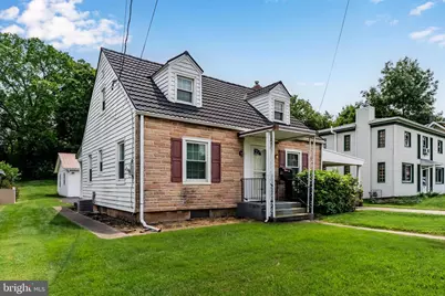 212 Clark Street, Lemoyne, PA 17043 - Photo 2