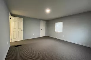 560 W North St, Carlisle, PA 17013 - Photo 16