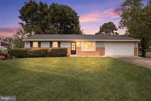 5013 Lenker St, Mechanicsburg, PA 17050 - Photo 1