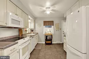 214 Ridge Hill Rd, Mechanicsburg, PA 17050 - Photo 10