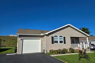 105 Glenridge Dr, Carlisle, PA 17015 - Photo 10