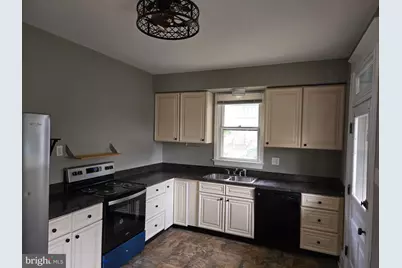 418 S Arch Street, Mechanicsburg, PA 17055 - Photo 6