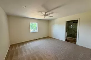 55 Holly Estates Dr, Gardners, PA 17324 - Photo 6