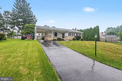 15 Pocono Drive, Mechanicsburg, PA 17055 - Photo 4