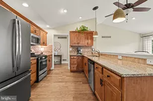 202 Drury Ln, Mechanicsburg, PA 17050 - Photo 12