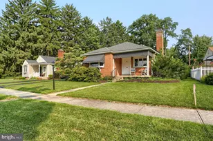 3016 Lincoln St, Camp Hill, PA 17011 - Photo 2