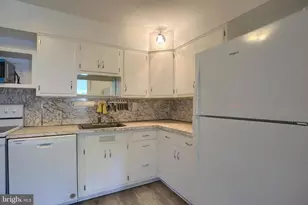 3016 Lincoln St, Camp Hill, PA 17011 - Photo 10