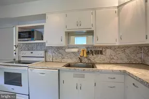3016 Lincoln St, Camp Hill, PA 17011 - Photo 12
