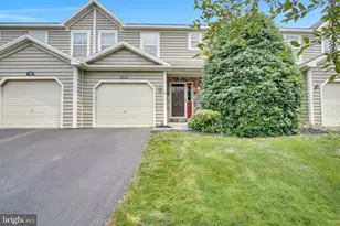 1340 Sugar Maple Ct, New Cumberland, PA 17070 - Photo 1