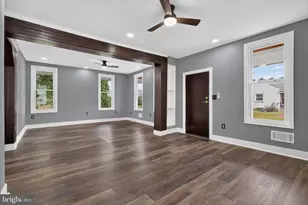 283 N Locust Point Rd, Mechanicsburg, PA 17050 - Photo 2