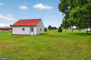 283 N Locust Point Rd, Mechanicsburg, PA 17050 - Photo 26