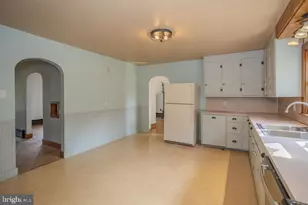 626 Charles St, Shippensburg, PA 17257 - Photo 24