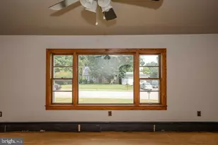 626 Charles St, Shippensburg, PA 17257 - Photo 16