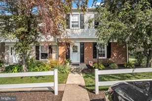 630 Allenview Dr, Mechanicsburg, PA 17055 - Photo 2