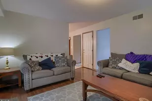 3 Liberty Dr, Mount Holly Springs, PA 17065 - Photo 6