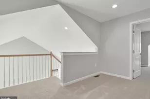 8 Lantern Ct, Carlisle, PA 17013 - Photo 14