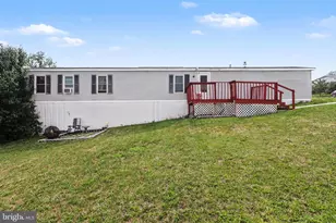 22 Northview Dr, Carlisle, PA 17013 - Photo 8