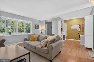 505 S College St, Carlisle, PA 17013 - Photo 2