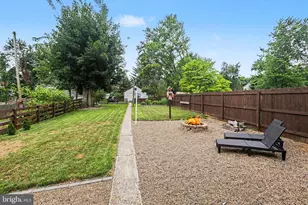 37 High St, Boiling Springs, PA 17007 - Photo 24