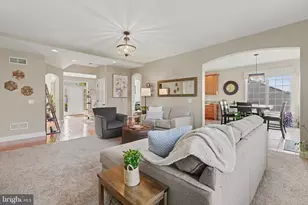 1095 Newbold Ln, Mechanicsburg, PA 17050 - Photo 10